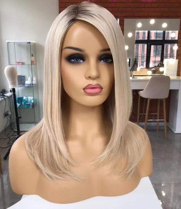 Hot Sell Blonde Bob Wigs Ombre Ash Blonde Color Silky Straight Human Hair Pre Plucked Lace Front Wigs